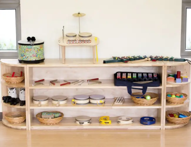 Montessori bookshelf and toy storage, wooden furniture