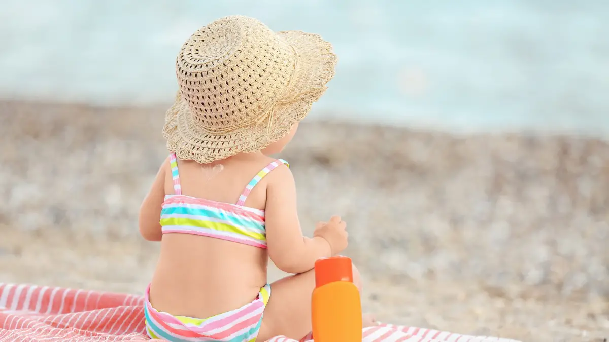 toddler sun hats with UPF 50 + offer excellent sun protection