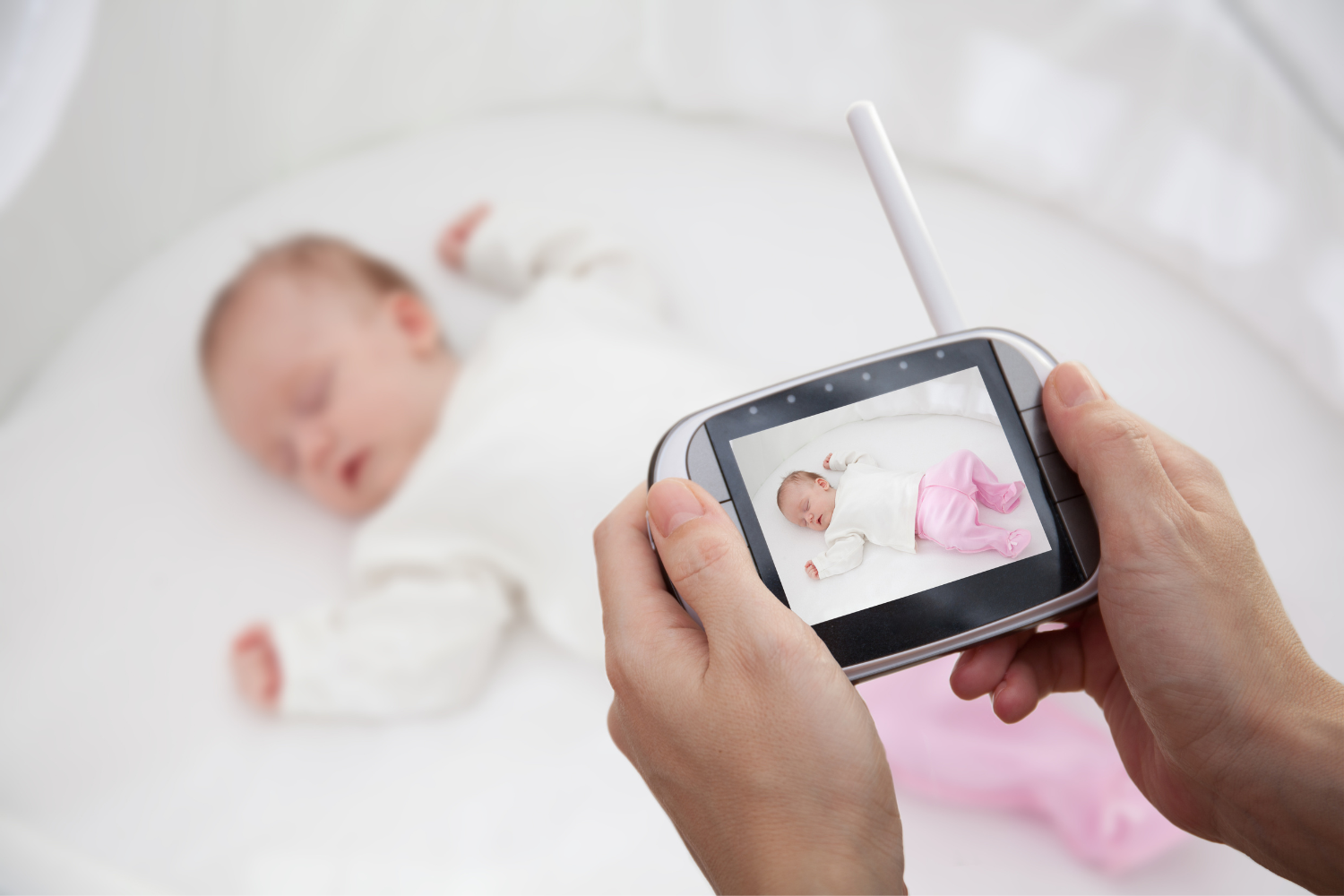 7 Best Baby Monitors Without Wifi of 2023