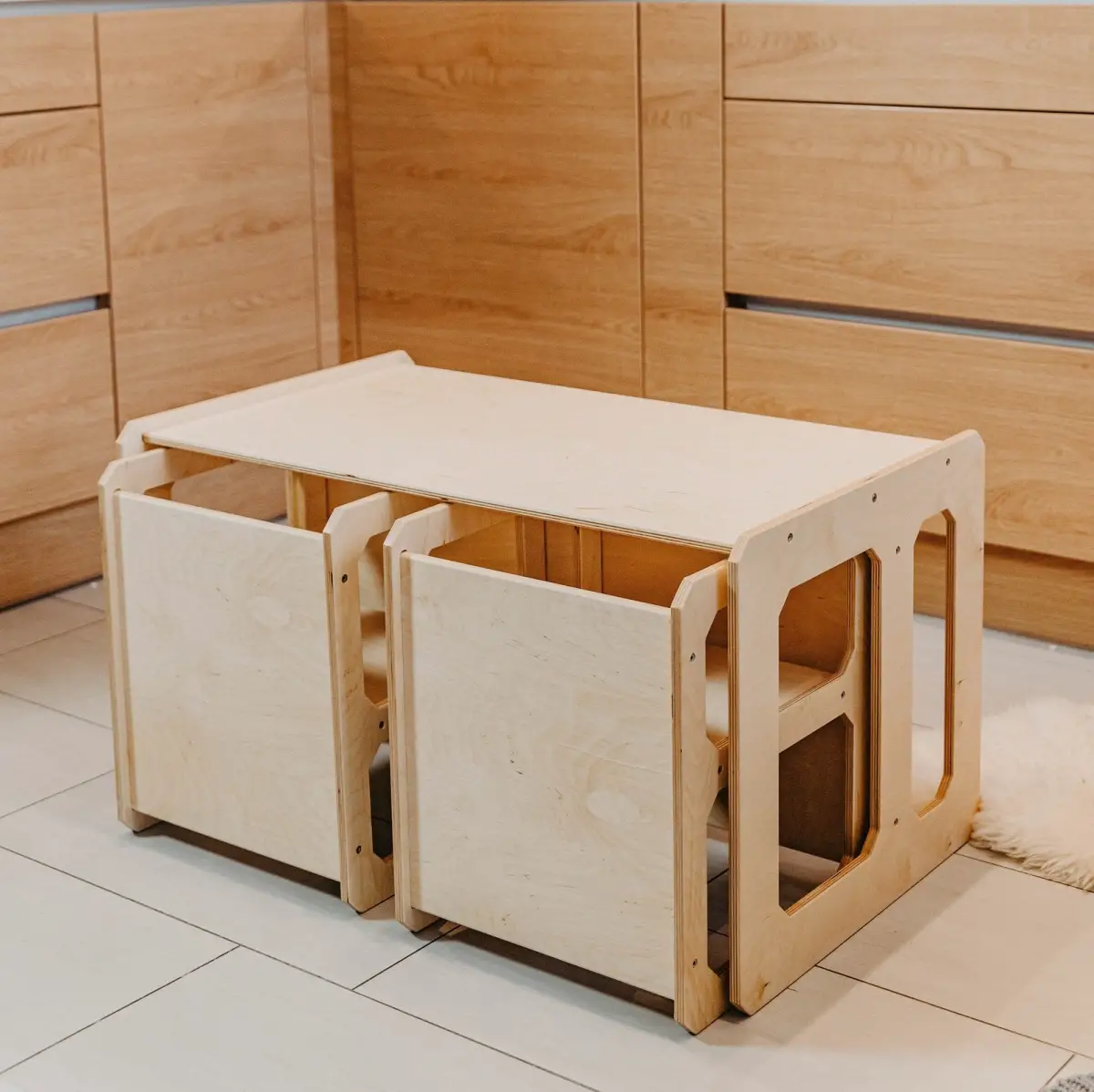 montessori weaning table and cube chairs