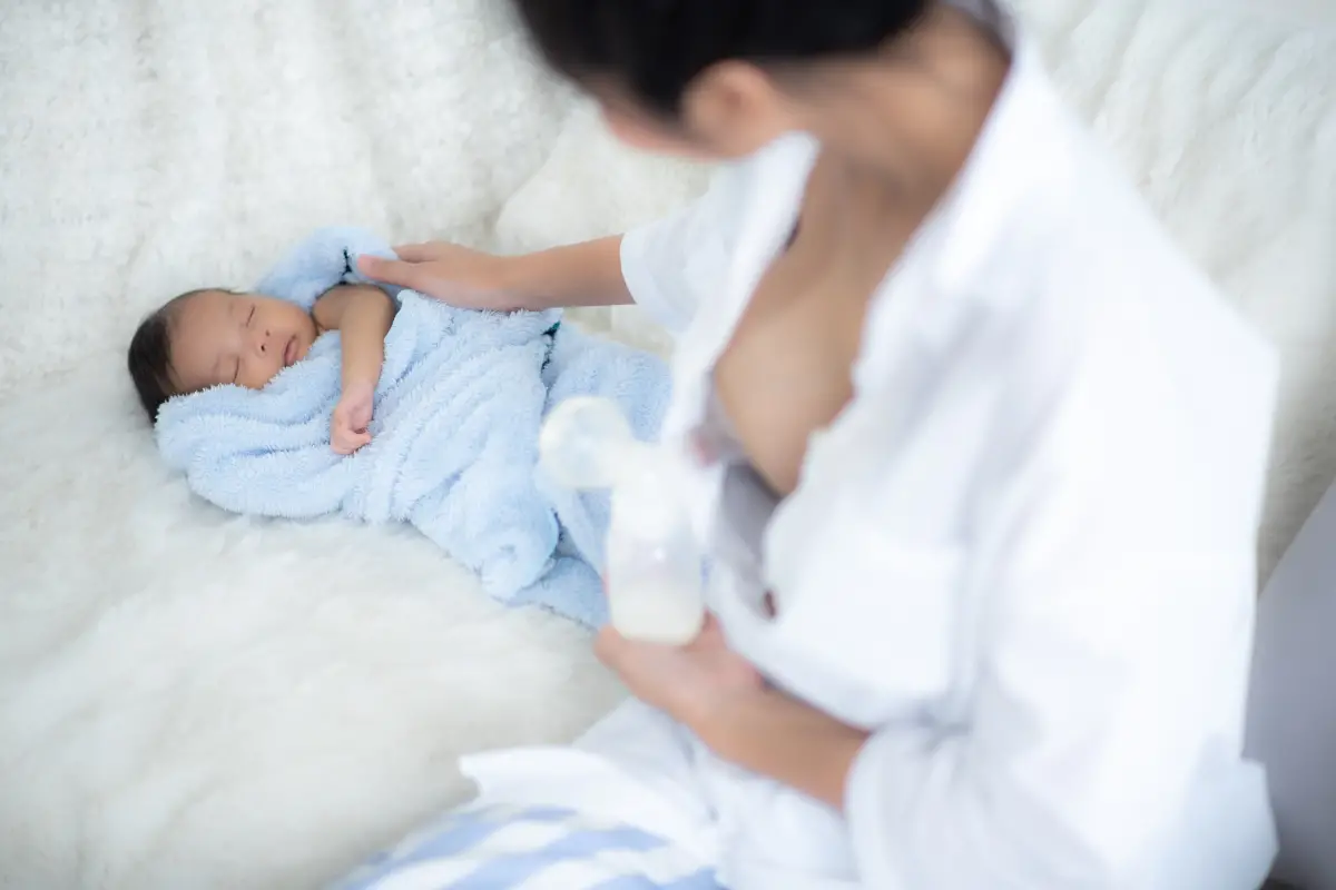 how a breastfeeding mother can increase supply of her milk