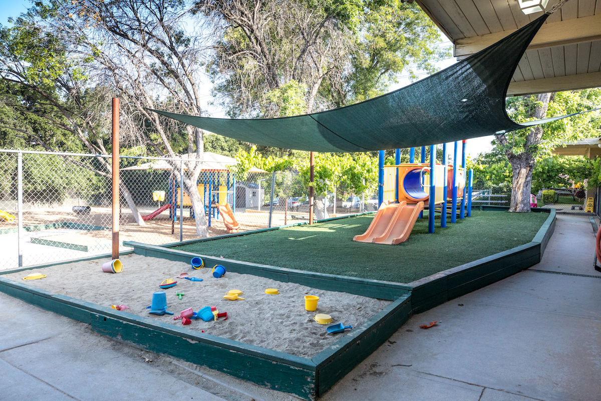 Montessori Of Calabasas, Too Paper Pinecone