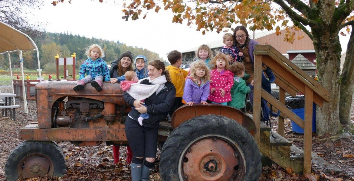 Organic Sprouts Daycare Paper Pinecone